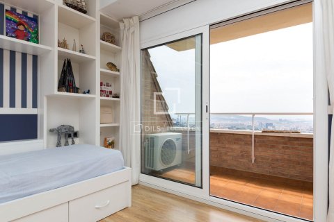 5 chambres villa à vendre à Esplugues de Llobregat, Barcelona, Catalonia, Spain № 4425 - photo 15