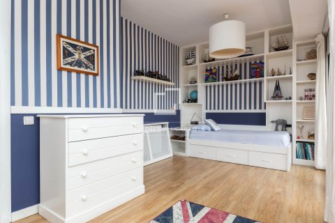 5 chambres villa à vendre à Esplugues de Llobregat, Barcelona, Catalonia, Spain № 4425 - photo 9