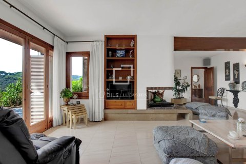 5 chambres villa à vendre à Sant Pol de Mar, Barcelona, Catalonia, Spain № 4428 - photo 16