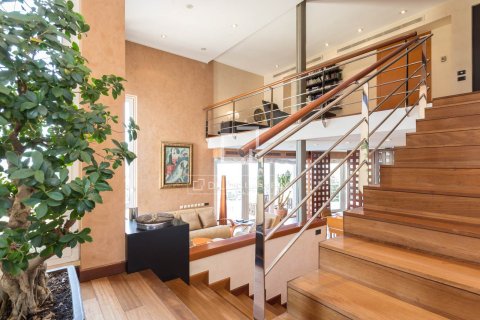 8 chambres villa à vendre à Esplugues de Llobregat, Barcelona, Catalonia, Spain № 4427 - photo 21