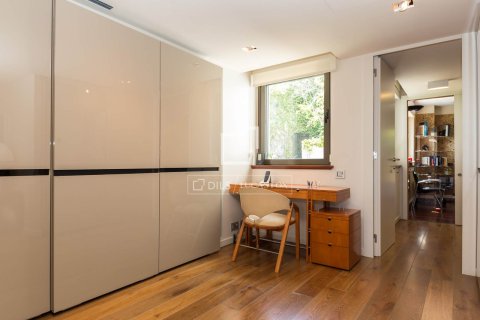 8 chambres villa à vendre à Esplugues de Llobregat, Barcelona, Catalonia, Spain № 4427 - photo 26