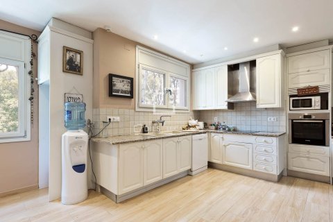 6 chambres villa à vendre à Castelldefels, Barcelona, Catalonia, Spain № 4426 - photo 12