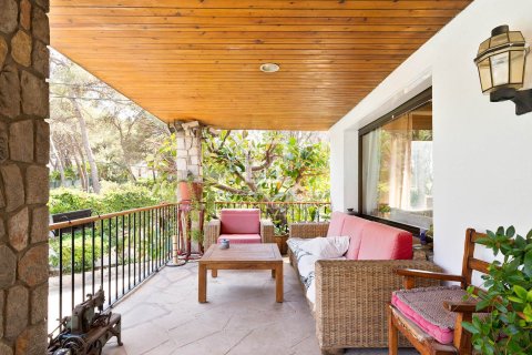 6 chambres villa à vendre à Castelldefels, Barcelona, Catalonia, Spain № 4426 - photo 8