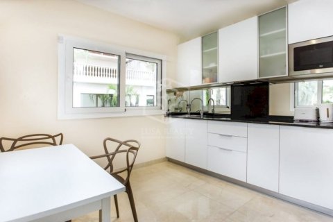 Купить коммерческую недвижимость в Пладжа-де-Аро, Испания 4000м², № 910 - фото 14