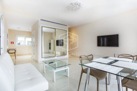 Купить коммерческую недвижимость в Пладжа-де-Аро, Испания 4000м², № 910 - фото 15