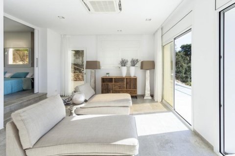 Купить виллу в Льорет-де-Мар, Испания студия, 240м², № 906 - фото 7