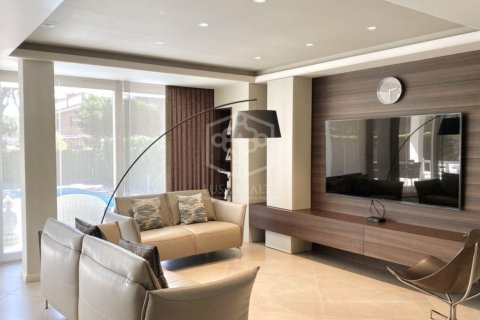 Вилла с 4 спальнями в Гаве, Барселона, Каталония, Испания № 912