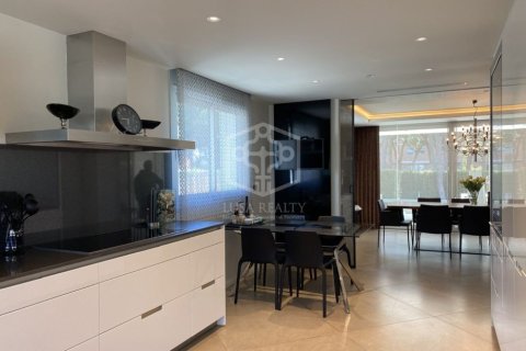 Купить виллу в Гава, Испания с 4 спальни, 450м², № 912 - фото 5