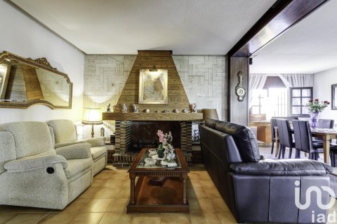 Купить земельный участок в Льорет-де-Мар, Испания с 6 спален, 921м², № 5063 - фото 23