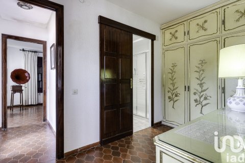 Купить земельный участок в Льорет-де-Мар, Испания с 6 спален, 921м², № 5063 - фото 17