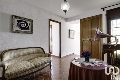 Купить земельный участок в Льорет-де-Мар, Испания с 6 спален, 921м², № 5063 - фото 15