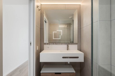 2 chambres apartment à vendre à Esplugues de Llobregat, Barcelona, Catalonia, Spain № 4255 - photo 15