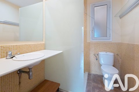 Купить квартиру в Барселона, Испания с 2 спальни, 78м², № 7517 - фото 11