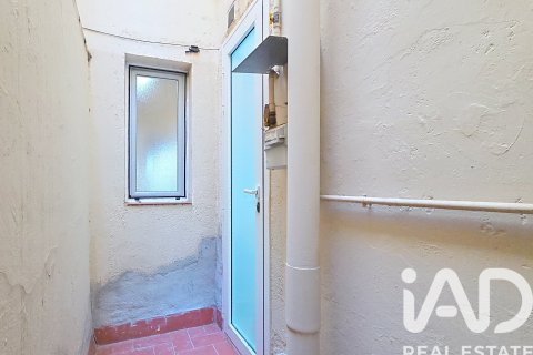 Купить квартиру в Барселона, Испания с 2 спальни, 78м², № 7517 - фото 4