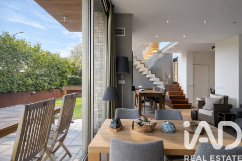 3 bedrooms house for sale in Cambrils, Tarragona, Catalonia, Spain № 7520 - photo 8