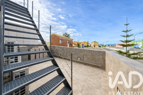 3 bedrooms house for sale in Cambrils, Tarragona, Catalonia, Spain № 7520 - photo 28