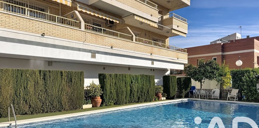 3 bedrooms duplex for sale in Castelldefels, Barcelona, Catalonia, Spain № 7523
