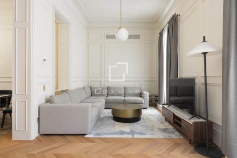 3 chambres apartment à louer à Barcelona, Catalonia, Spain № 3749 - photo 3