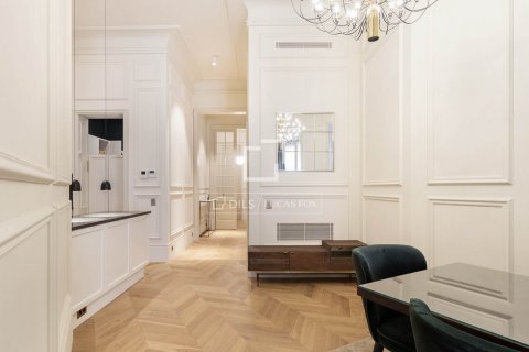 3 chambres apartment à louer à Barcelona, Catalonia, Spain № 3749 - photo 8