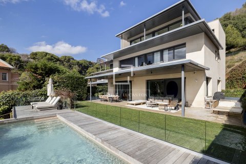 5 chambres villa à louer à Barcelona, Catalonia, Spain № 3748