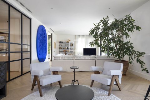 5 chambres villa à louer à Barcelona, Catalonia, Spain № 3748 - photo 10