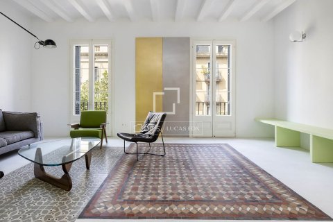 3 chambres apartment à louer à Barcelona, Catalonia, Spain № 3752 - photo 5