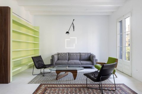3 chambres apartment à louer à Barcelona, Catalonia, Spain № 3752