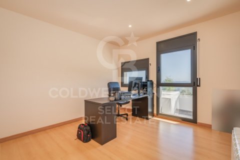 Купить дом в Матадепера, Испания с 5 спален, 281м², № 7966 - фото 17