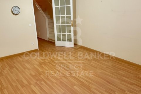 Купить дом в Серданьола-дель-Вальес, Испания с 6 спален, 355м², № 7969 - фото 2