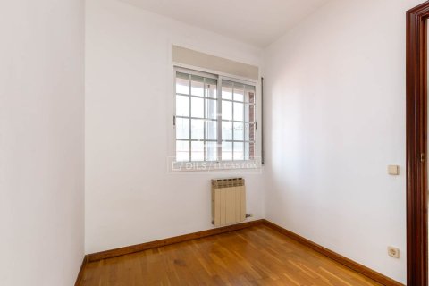 Apartamento de 4 dormitorios en venta en Sant Just Desvern, Barcelona, Cataluña, Spain № 7046 - foto 29