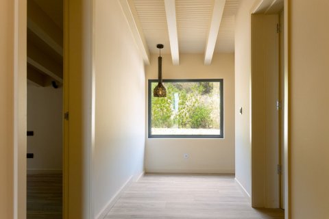4 bedrooms house for sale in Sant Andreu de Llavaneres, Barcelona, Catalonia, Spain № 7042 - photo 26
