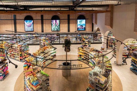 575 m² commercial property à vendre à Barcelona, Catalonia, Spain № 1790 - photo 2