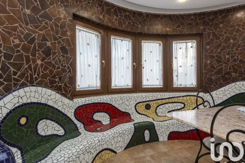 6 bedrooms house for sale in Sant Boi de Llobregat, Barcelona, Catalonia, Spain № 5082 - photo 11