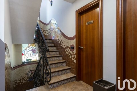 6 bedrooms house for sale in Sant Boi de Llobregat, Barcelona, Catalonia, Spain № 5082 - photo 7