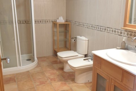 6 bedrooms house for sale in Pineda de Mar, Barcelona, Catalonia, Spain № 5083 - photo 16