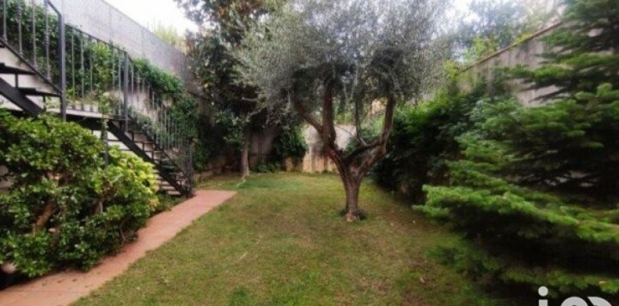 6 bedrooms house for sale in Pineda de Mar, Barcelona, Catalonia, Spain № 5083