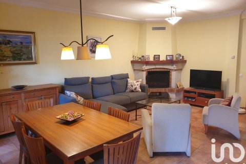 6 bedrooms house for sale in Pineda de Mar, Barcelona, Catalonia, Spain № 5083 - photo 2