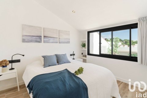 5 bedrooms villa for sale in Sant Pol de Mar, Barcelona, Catalonia, Spain № 5084 - photo 15