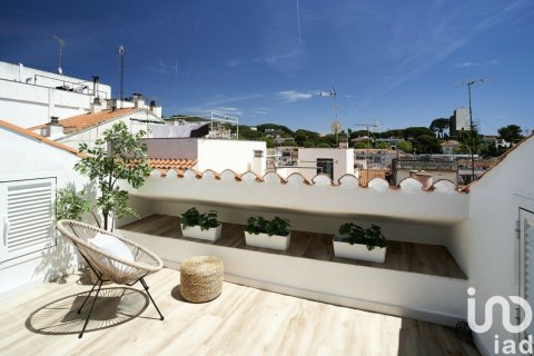 5 bedrooms villa for sale in Sant Pol de Mar, Barcelona, Catalonia, Spain № 5084 - photo 21