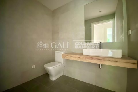 Снять в аренду квартиру в Андорра, Испания с 3 спальни, 120м², № 7685 - фото 23