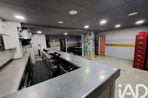 Bar de 67 m² en alquiler en Santa Coloma de Gramenet, Barcelona, Cataluña, Spain № 5116 - foto 3