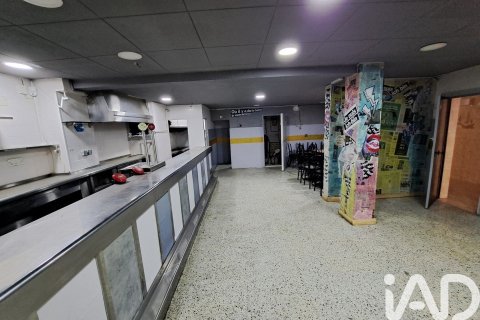 Bar de 67 m² en alquiler en Santa Coloma de Gramenet, Barcelona, Cataluña, Spain № 5116