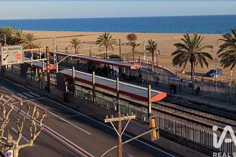 85 m² commercial property à louer à El Masnou, Barcelona, Catalonia, Spain № 5118 - photo 14