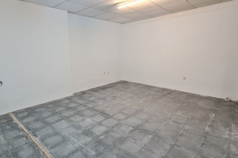 85 m² commercial property à louer à El Masnou, Barcelona, Catalonia, Spain № 5118 - photo 7