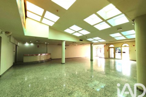 200 sq.m. commercial property for rent in Segur de Calafell, Tarragona, Catalonia, Spain № 5119 - photo 14