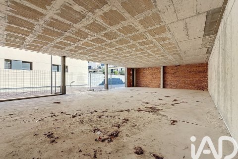 185 sq.m. commercial property for rent in Teia, Barcelona, Catalonia, Spain № 5120 - photo 6