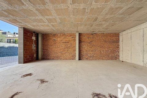 185 sq.m. commercial property for rent in Teia, Barcelona, Catalonia, Spain № 5120 - photo 11