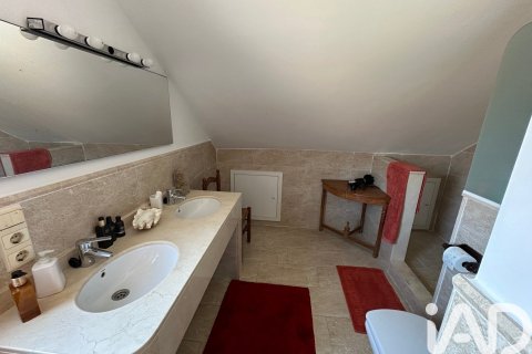 3 chambres house à louer à Arenys de Mar, Barcelona, Catalonia, Spain № 5117 - photo 22