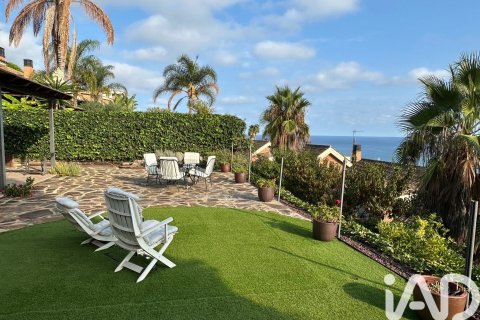 3 chambres house à louer à Arenys de Mar, Barcelona, Catalonia, Spain № 5117 - photo 5