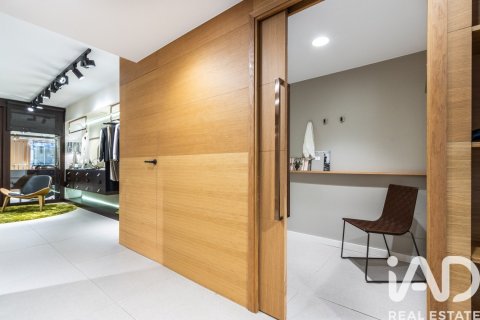 Propiedad comercial de 293 m² en alquiler en Sabadell, Barcelona, Cataluña, Spain № 5114 - foto 13